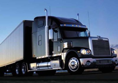 lavado-de-trailers-y-remolques-en-monterrey